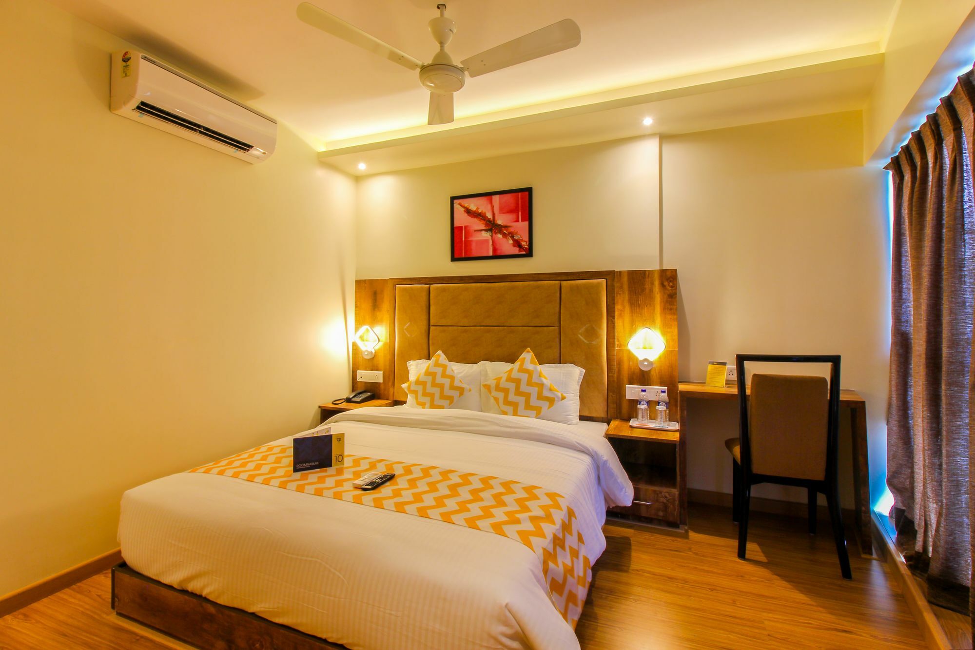 Fluorescent By Bizzgrow Hotels International Airport - Formerly Known As Byaris International Mumbai Kültér fotó