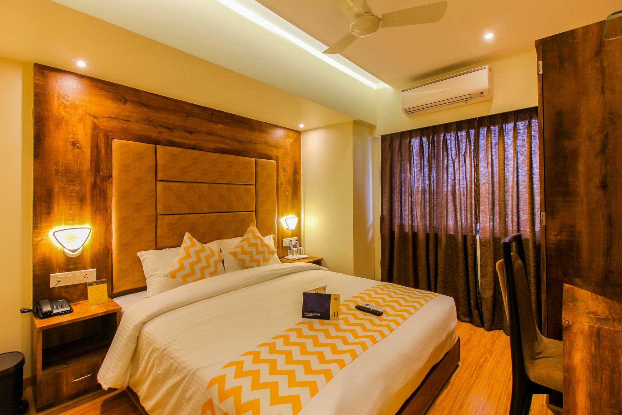 Fluorescent By Bizzgrow Hotels International Airport - Formerly Known As Byaris International Mumbai Kültér fotó